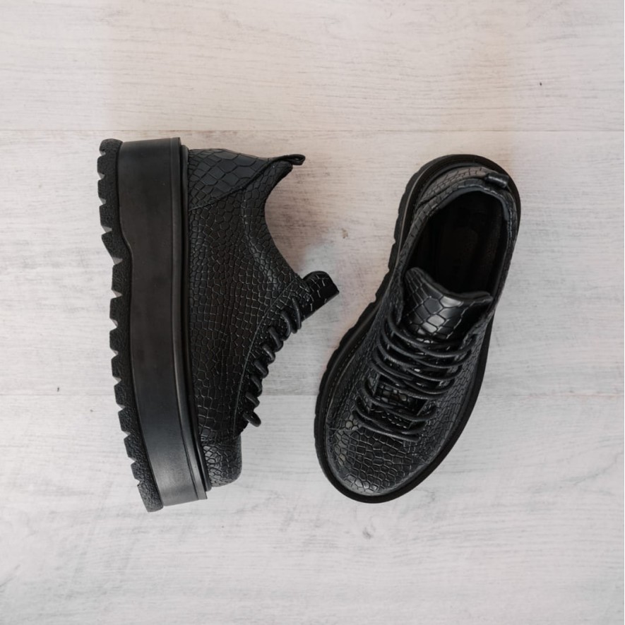 *. Sneakers - Medellin - Croco Black 